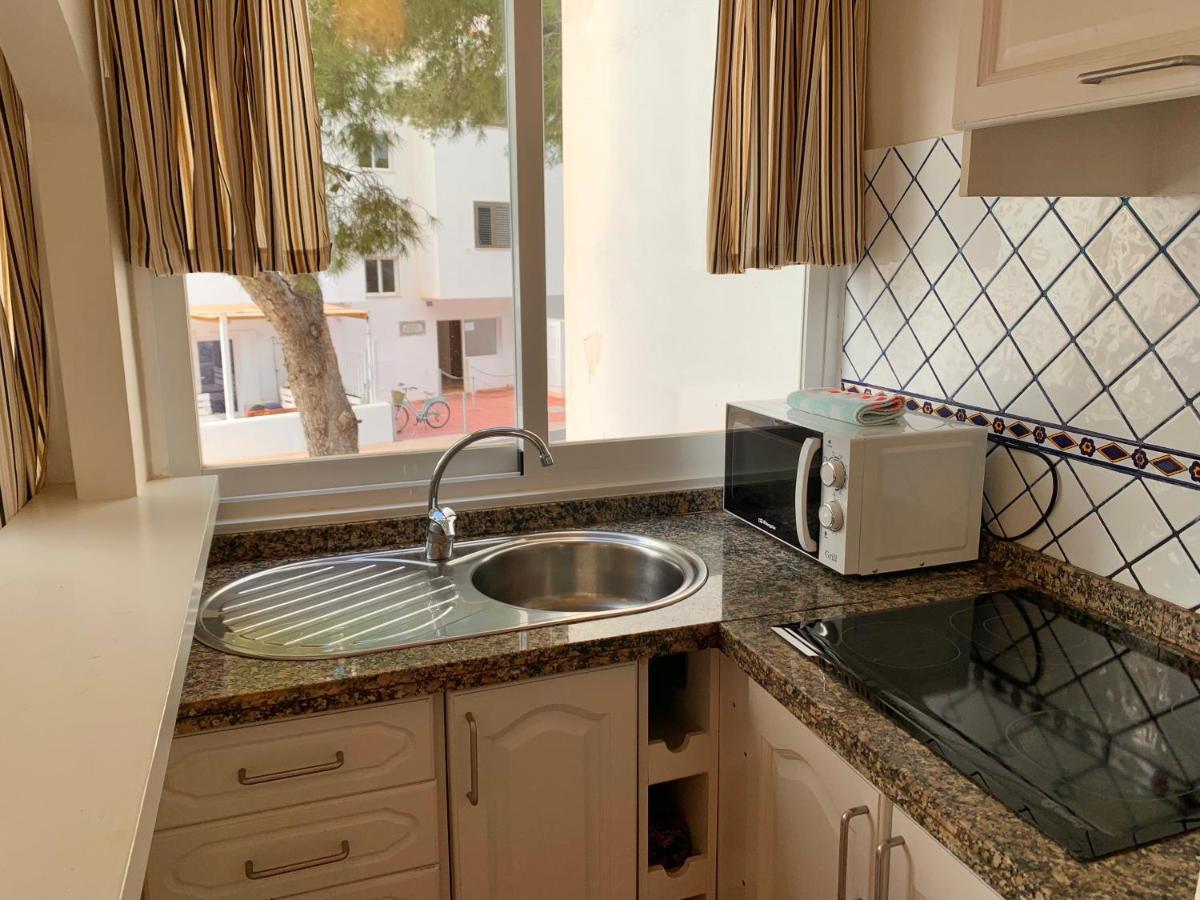 Apartamentos Rex Con 2 Camere Da Letto Es Pujols Exterior photo
