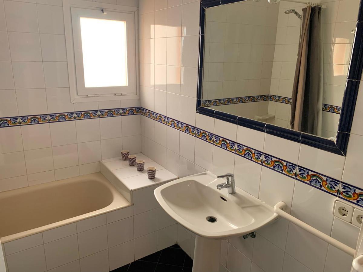 Apartamentos Rex Con 2 Camere Da Letto Es Pujols Exterior photo